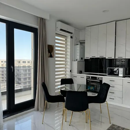 Amante By The Sea * Mamaia