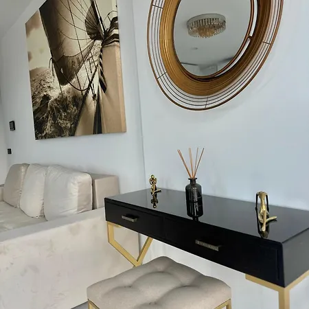 Amante By The Sea Apartment