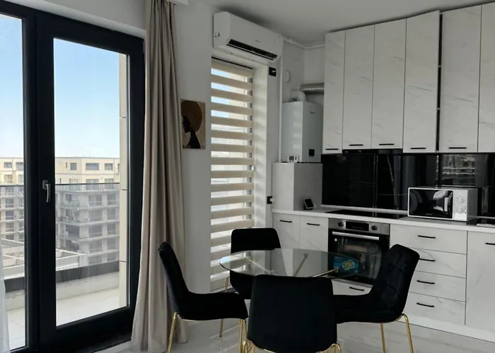 Amante By The Sea * Mamaia